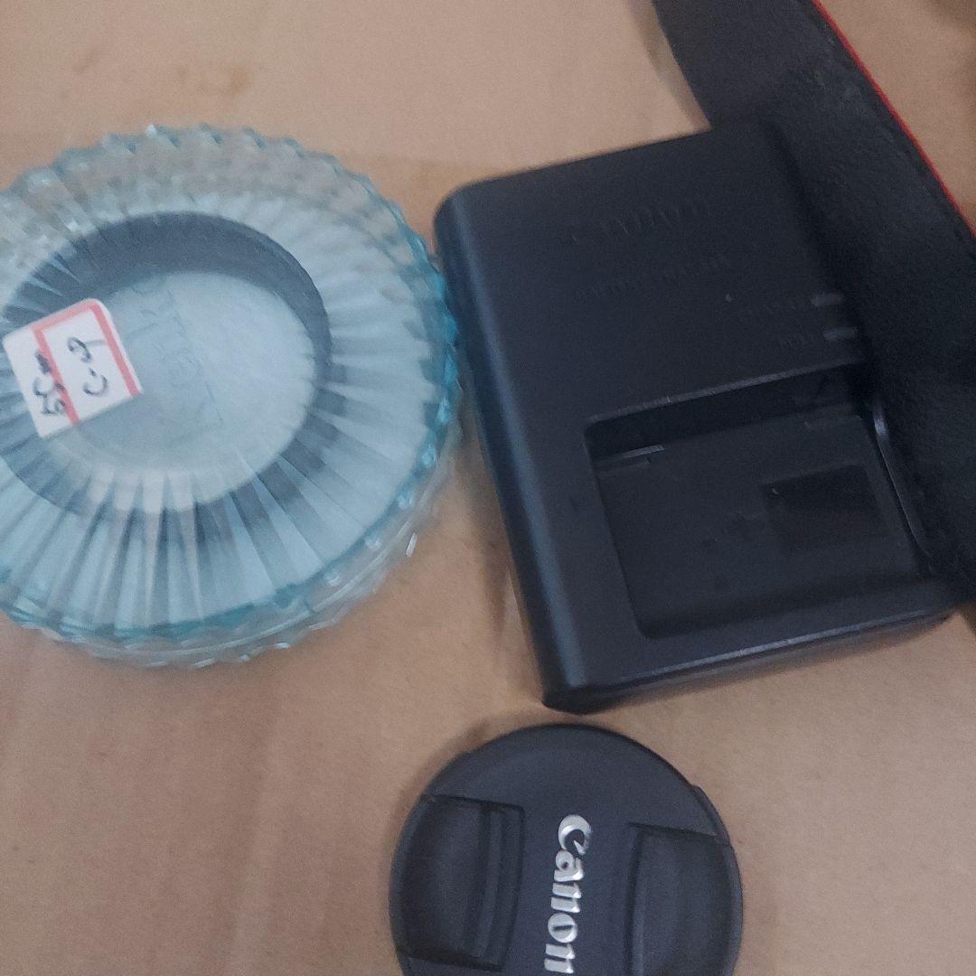 Canon EOS KissM　レンズ15-45　美品