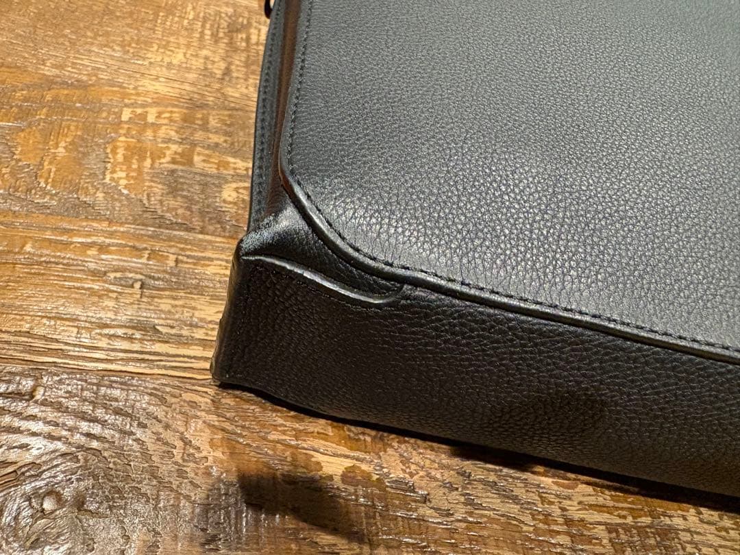 美品　ロエベLOEWEゴヤシンブリーフケース黒 レザー ビジネスバッグ