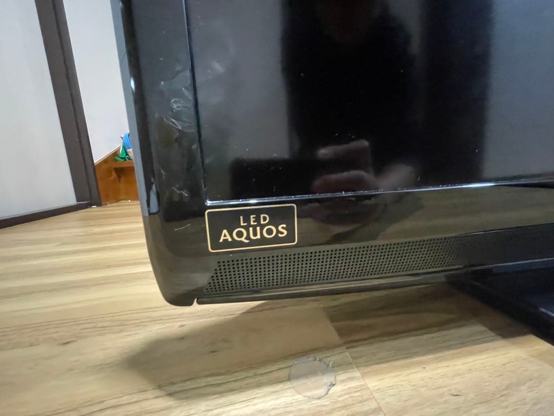 SHARP AQUOS 40型液晶テレビ　LC-40V5