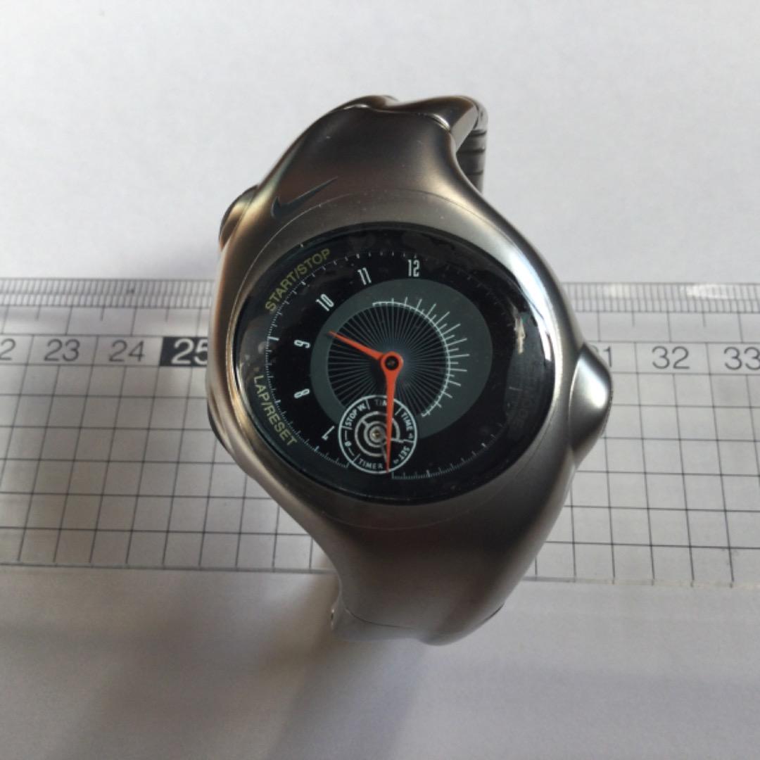 腕時計：NIKE ナイキ　アナログ時計（未使用）