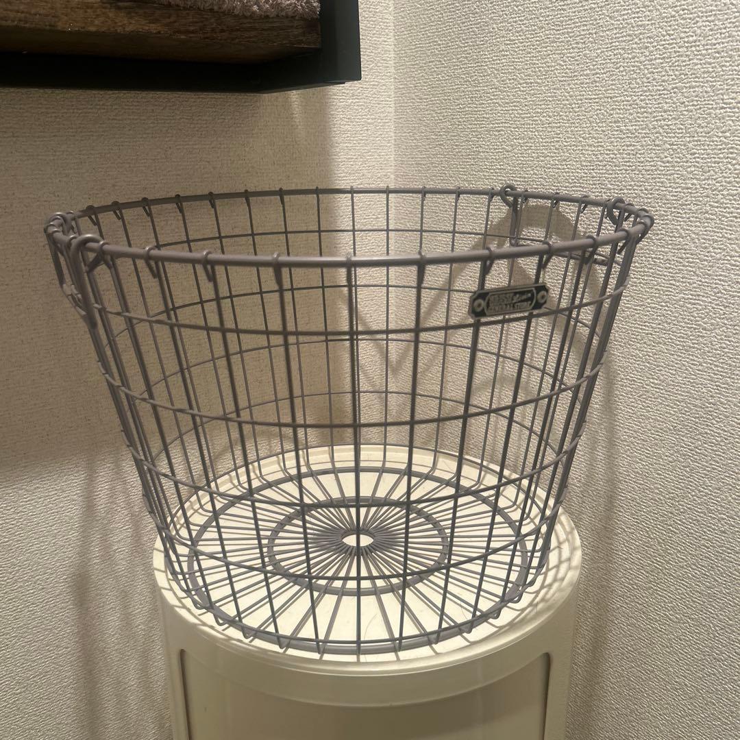 STUSSY Livin’GENERAL STORE ワイヤーバスケット