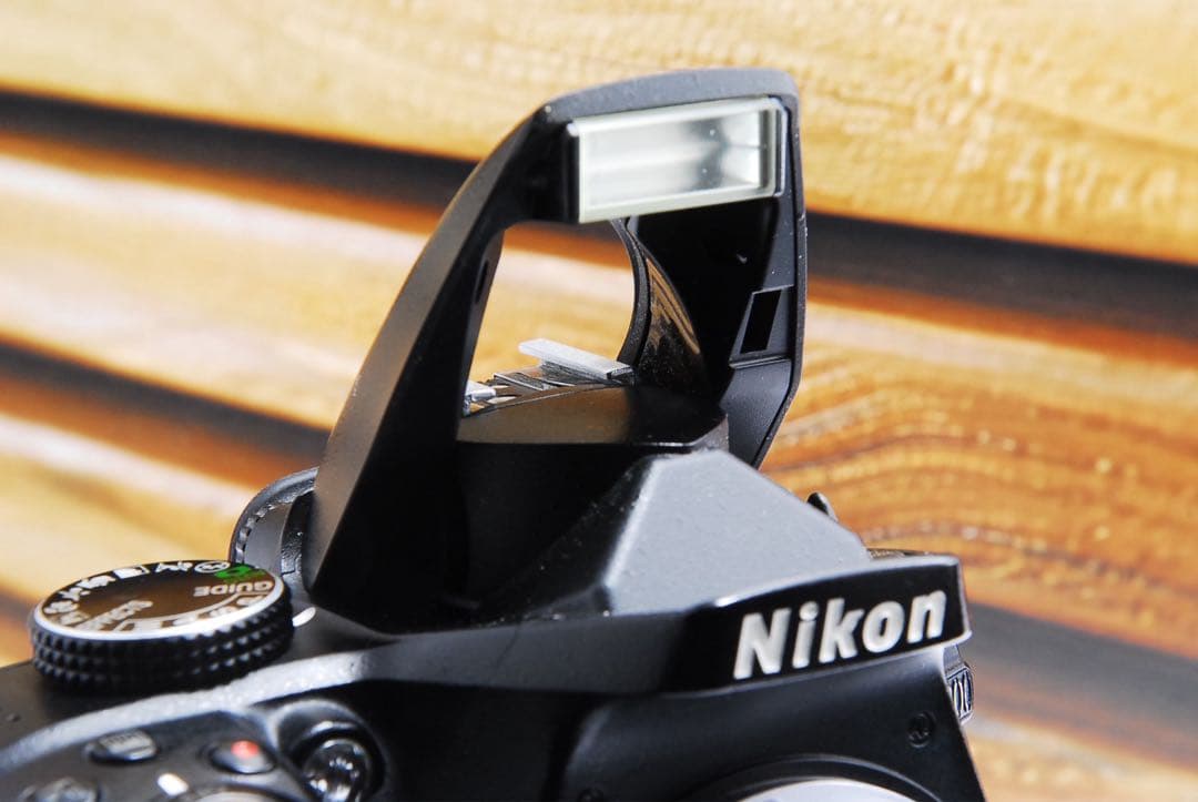 一眼レフ ニコン Nikon D3300 デジタル カメラ　スマホ転送 ダブル