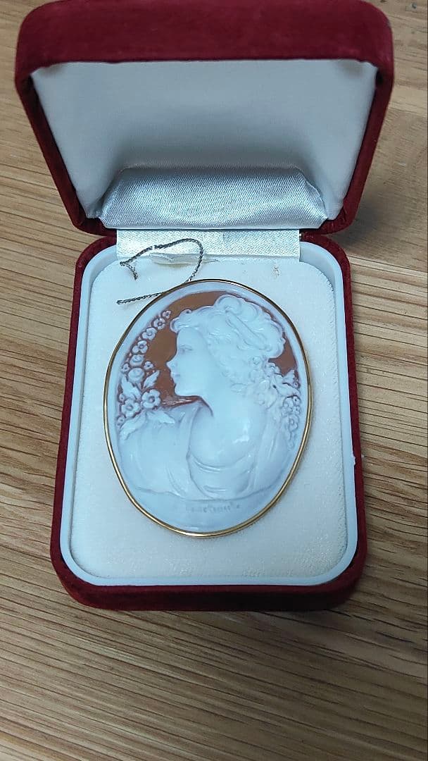 限定値下げ　ギンザタナカ カメオブローチ大