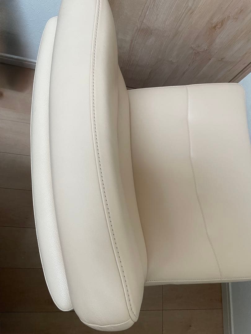 karimoku (カリモク) 1人掛けソファー