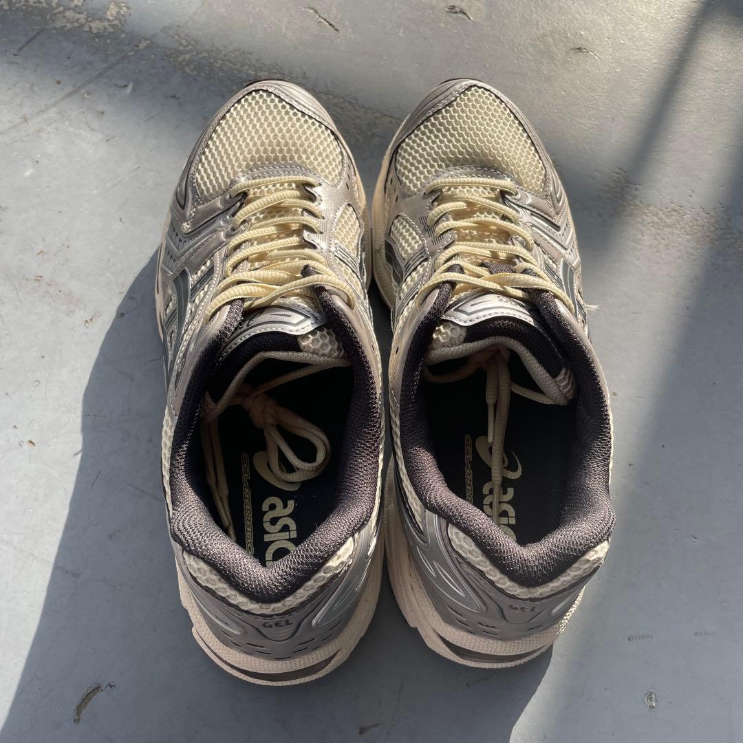 asics GEL-KAYANO 14 クリーム グレー 27.5cm