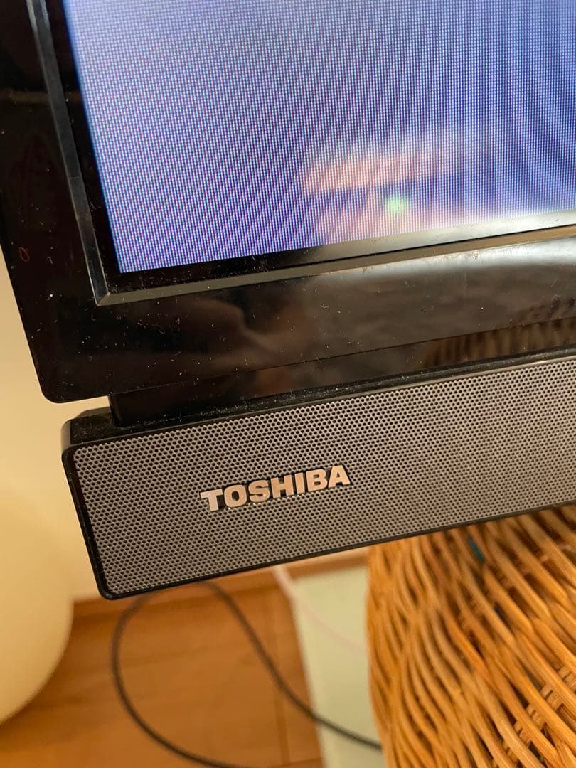 TOSHIBA 32V 液晶テレビ 18年製