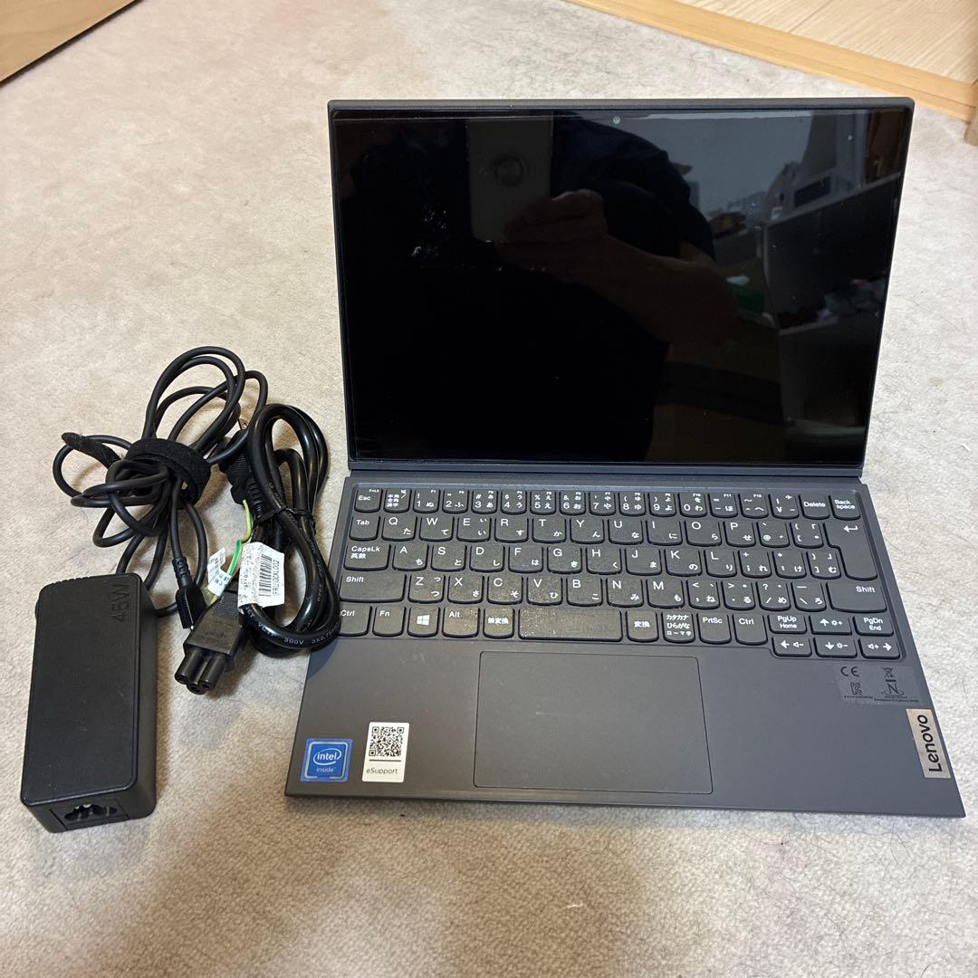 LENOVO PC 10インチ　タッチパネル機能付き