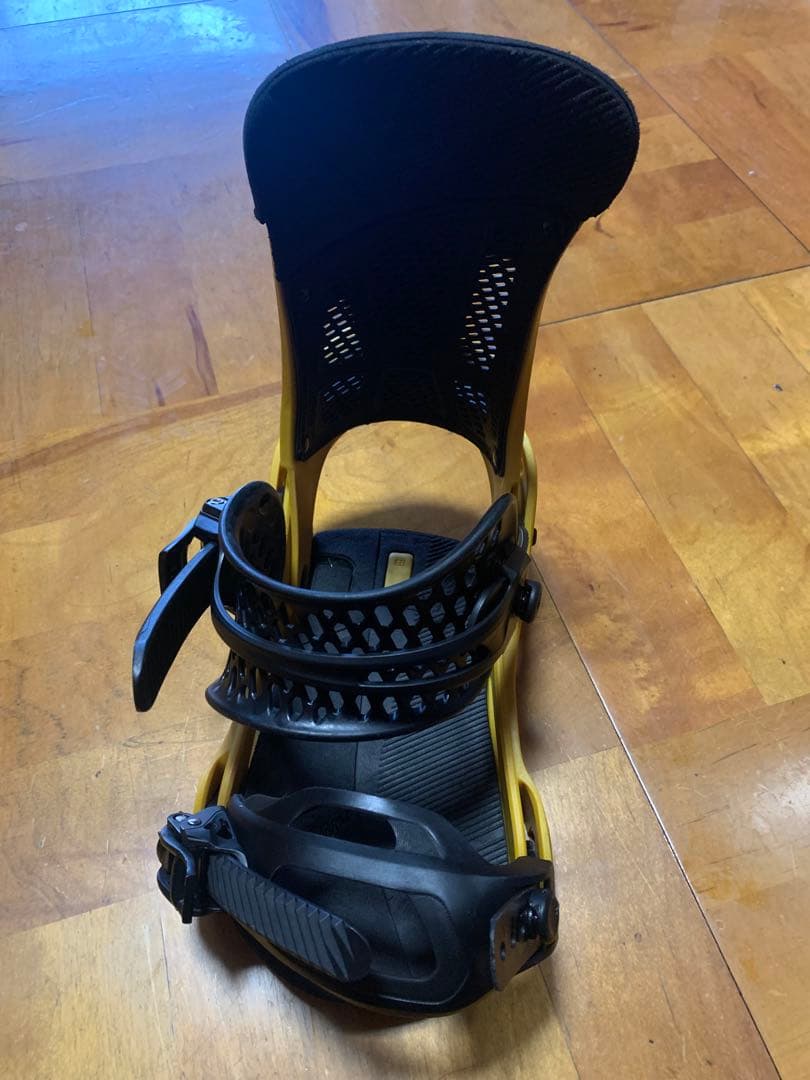 バートン　マラビータ　Mサイズ