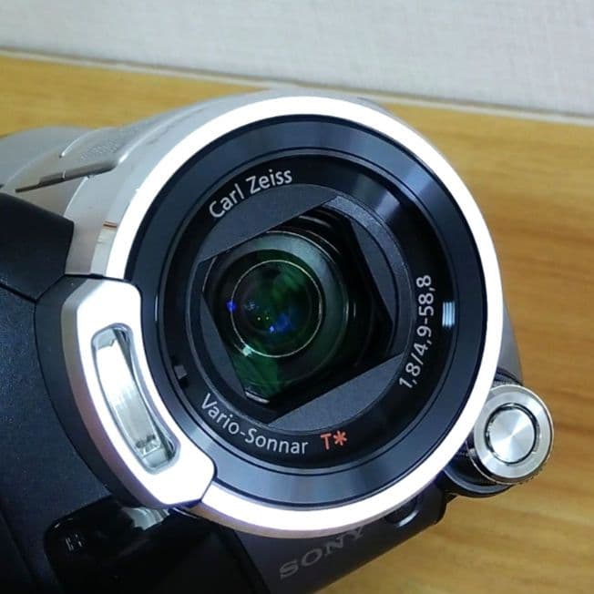 SONYデジタルHDビデオカメラレコーダー HDR-SR11 ソニー