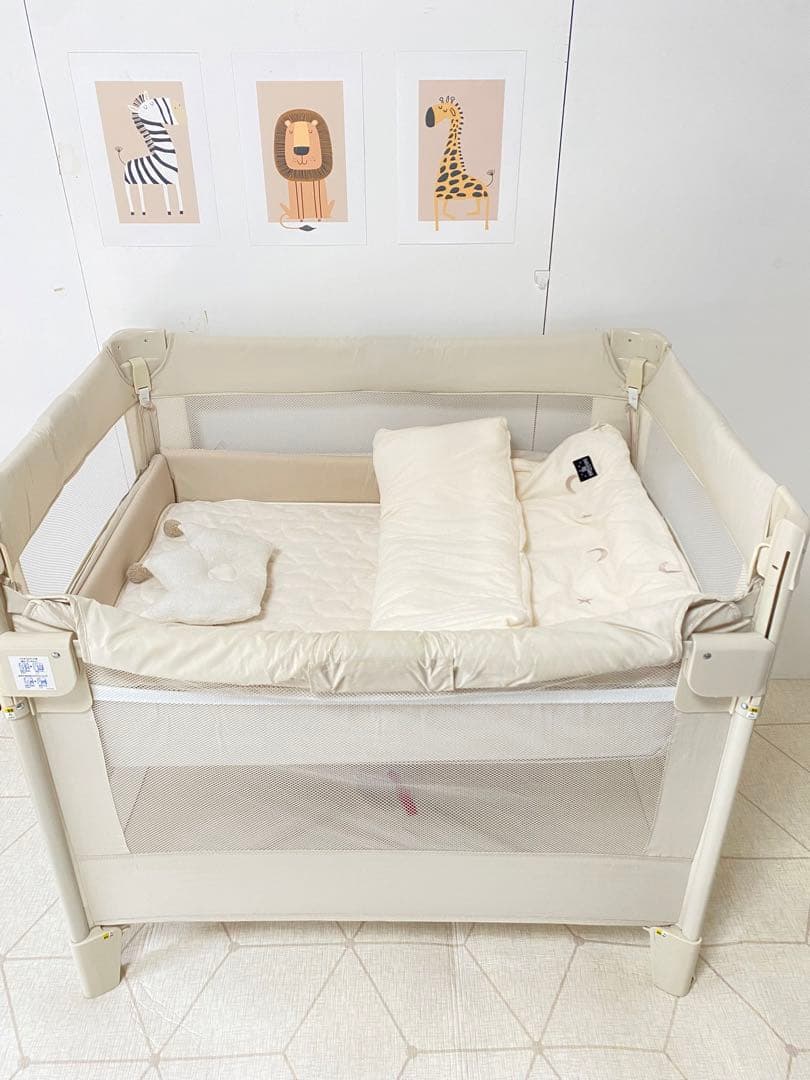 【値下げ】アップリカ　ココネルエアー　ベビーベッド