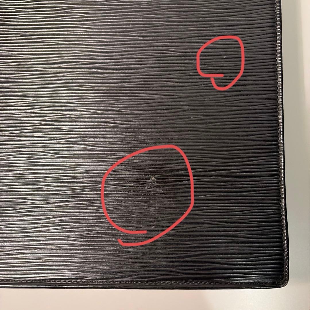 ルイヴィトン【LOUIS VUITTON】ヴィトン エピ　オンブル　ノワール