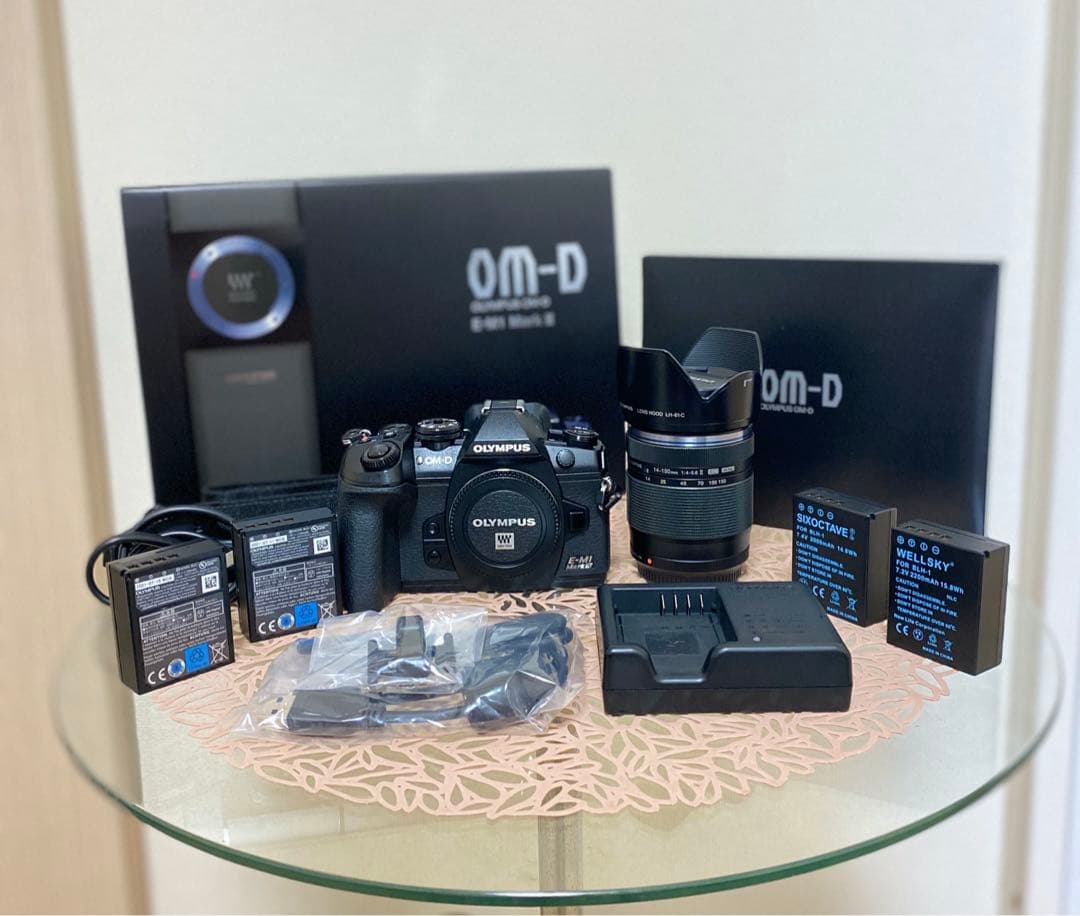 OLYMPUS OM-D E M1 mark Ⅲボディ & 純正レンズ
