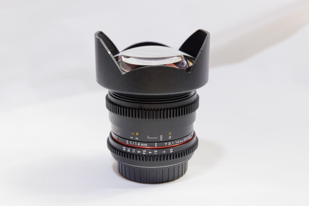 A*u様 ROKINON ロキノン サムヤン 14mm T3.1 EFマウント