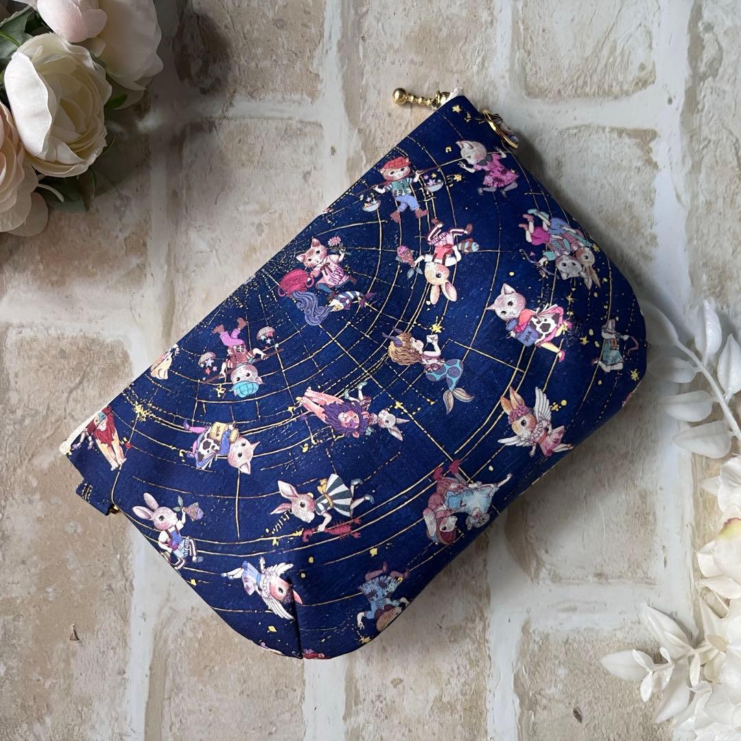 toocoページ　巾着トートバッグ、ぷっくりポーチ