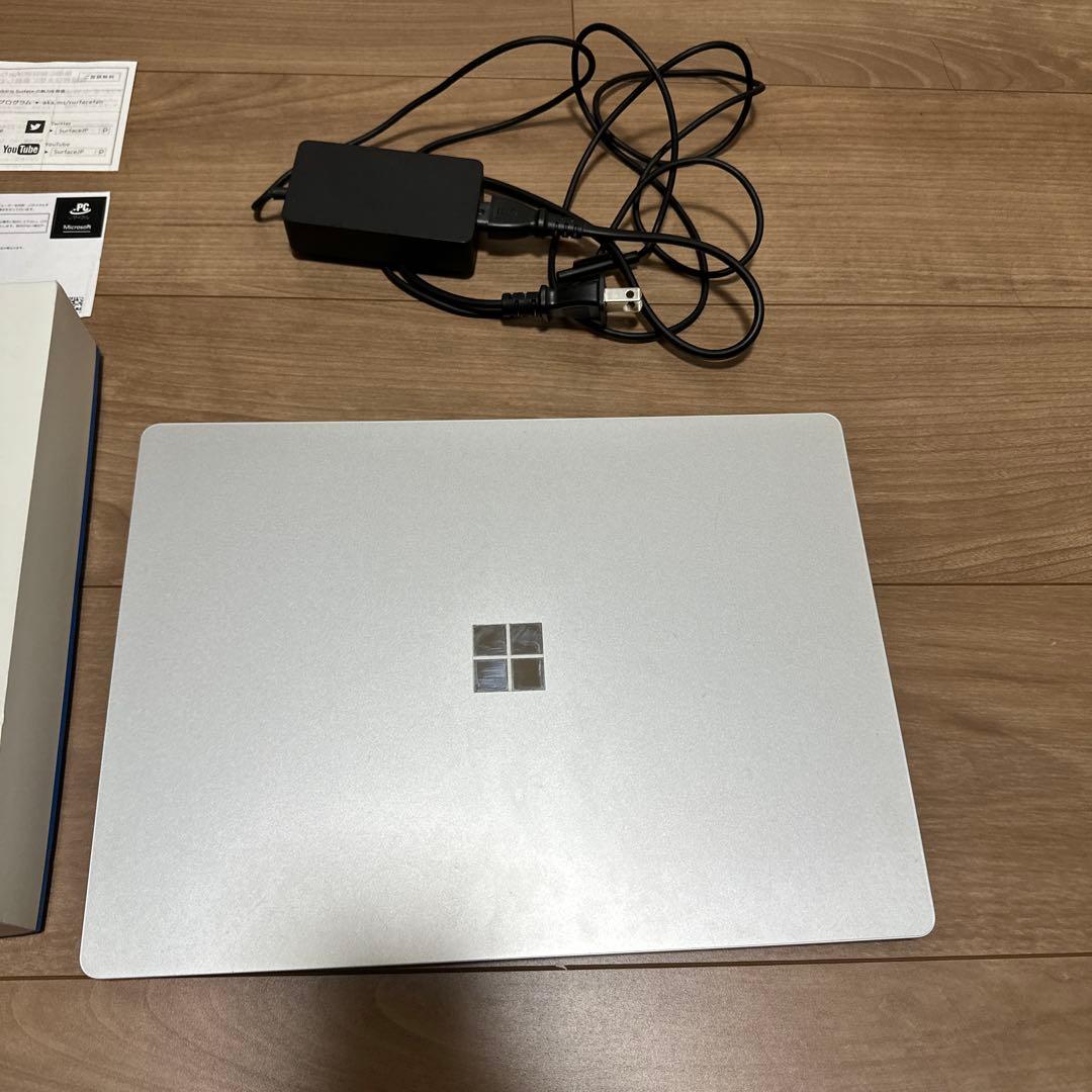 Microsoft Surface Laptop 第1世代