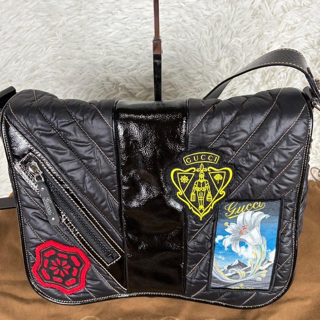 未使用級 現行モデル グッチ メッセンジャーバッグ ブラック ナイロン レザー