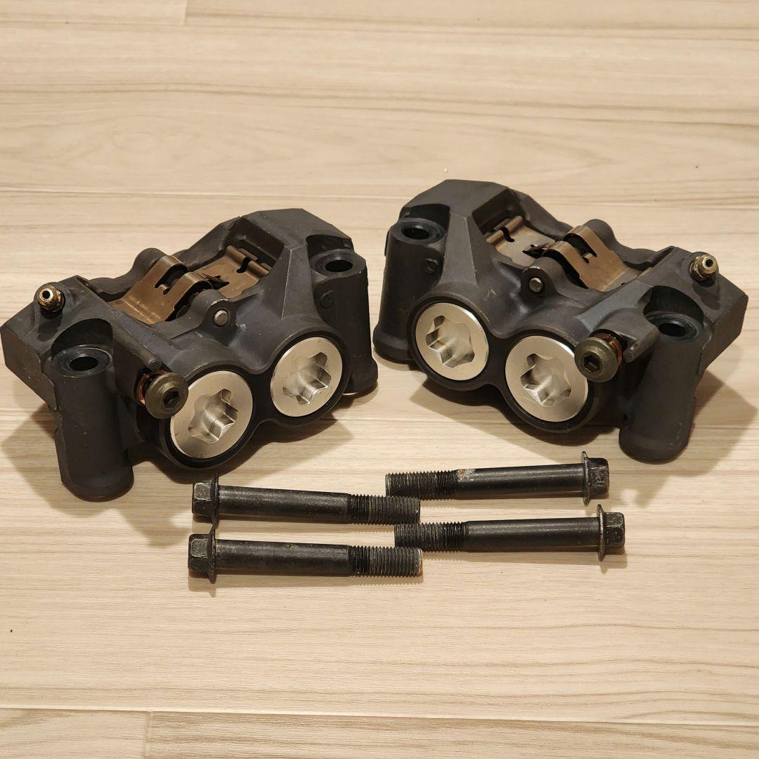 ヤマハ YZF-R1 5vy 2004 フロントキャリパー 108mm 動作OK
