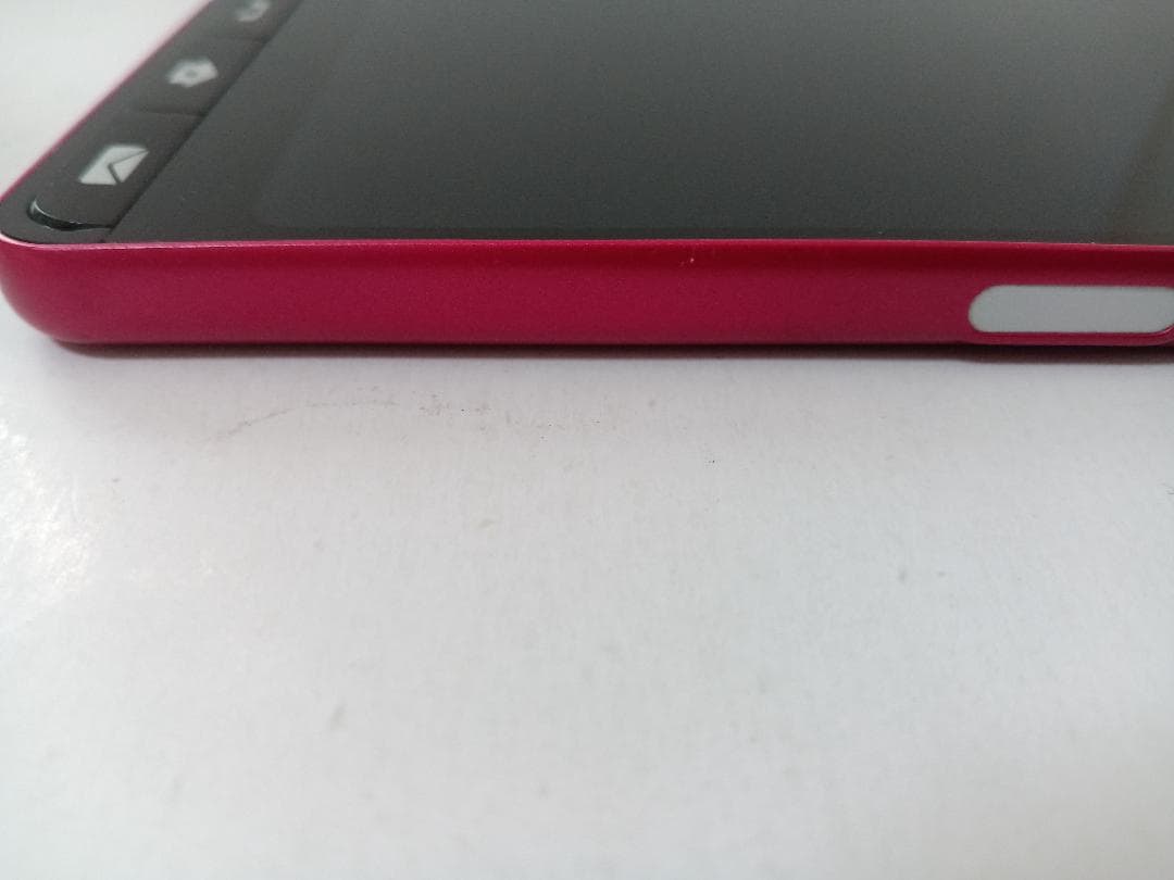 ☆ au BASIO active SHG09 レッド