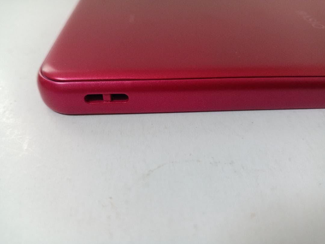 ☆ au BASIO active SHG09 レッド