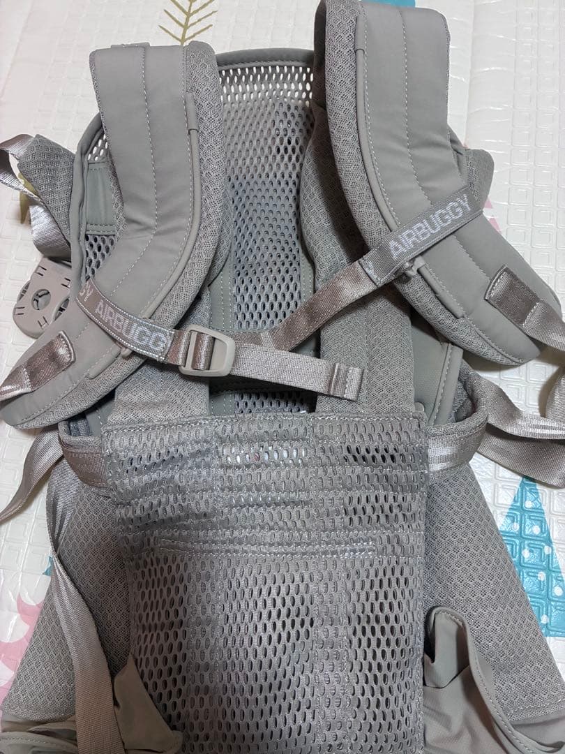 AIRBUGGY 抱っこ紐 サンドアッシュ