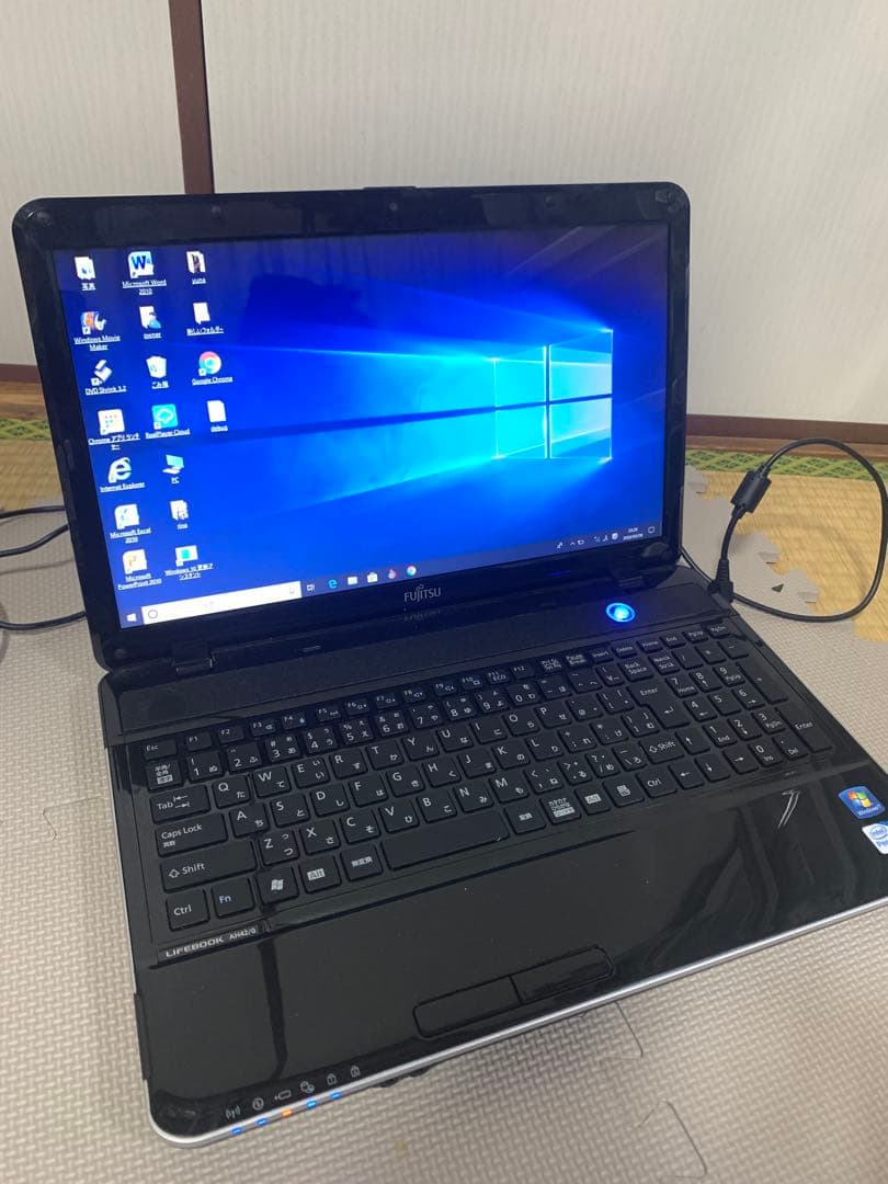 LIFEBOOK AH42/G Windows 7 ノートPC