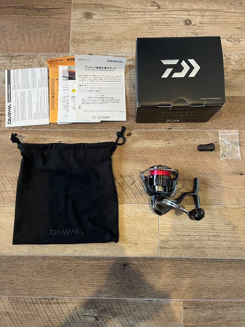 Daiwa 24エアリティST SF2000SS-P スピニングリール