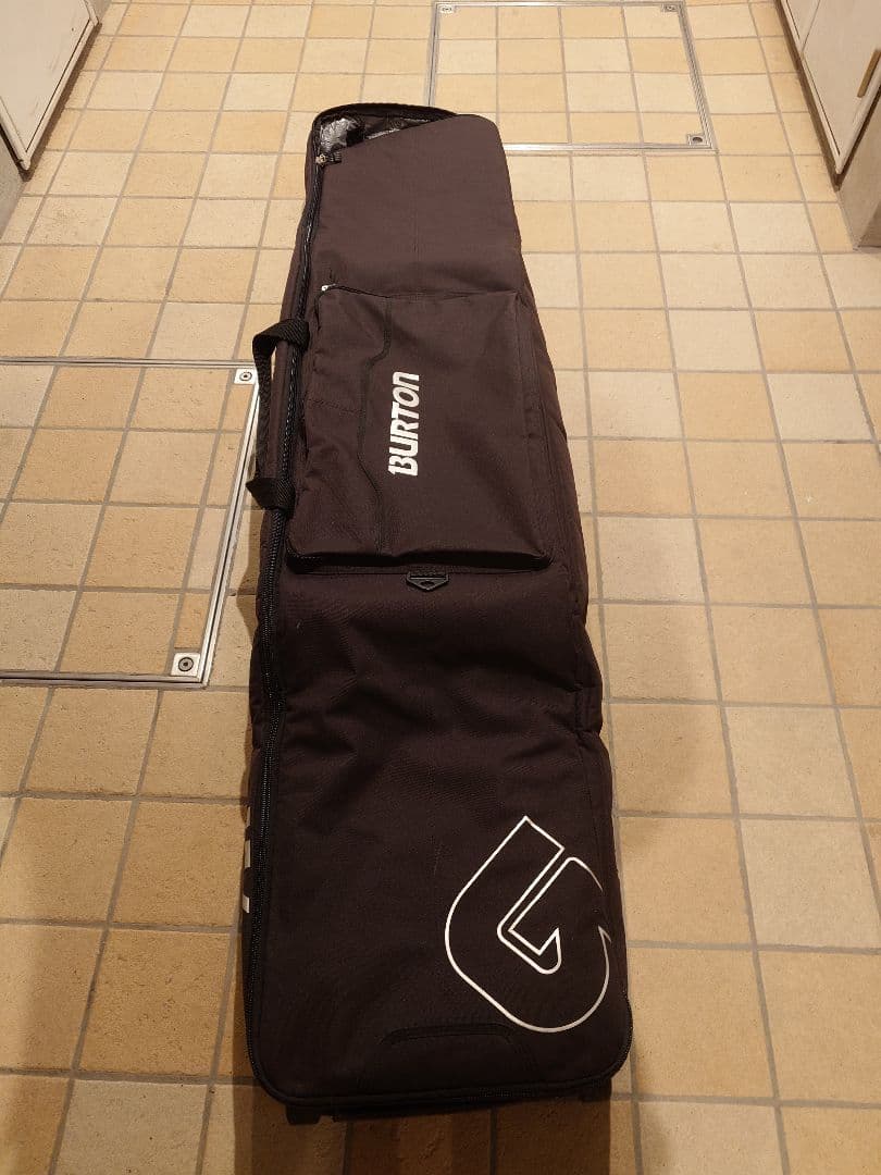 [中古]Burton スノーボードバッグ 黒 キャスター付き 156cm