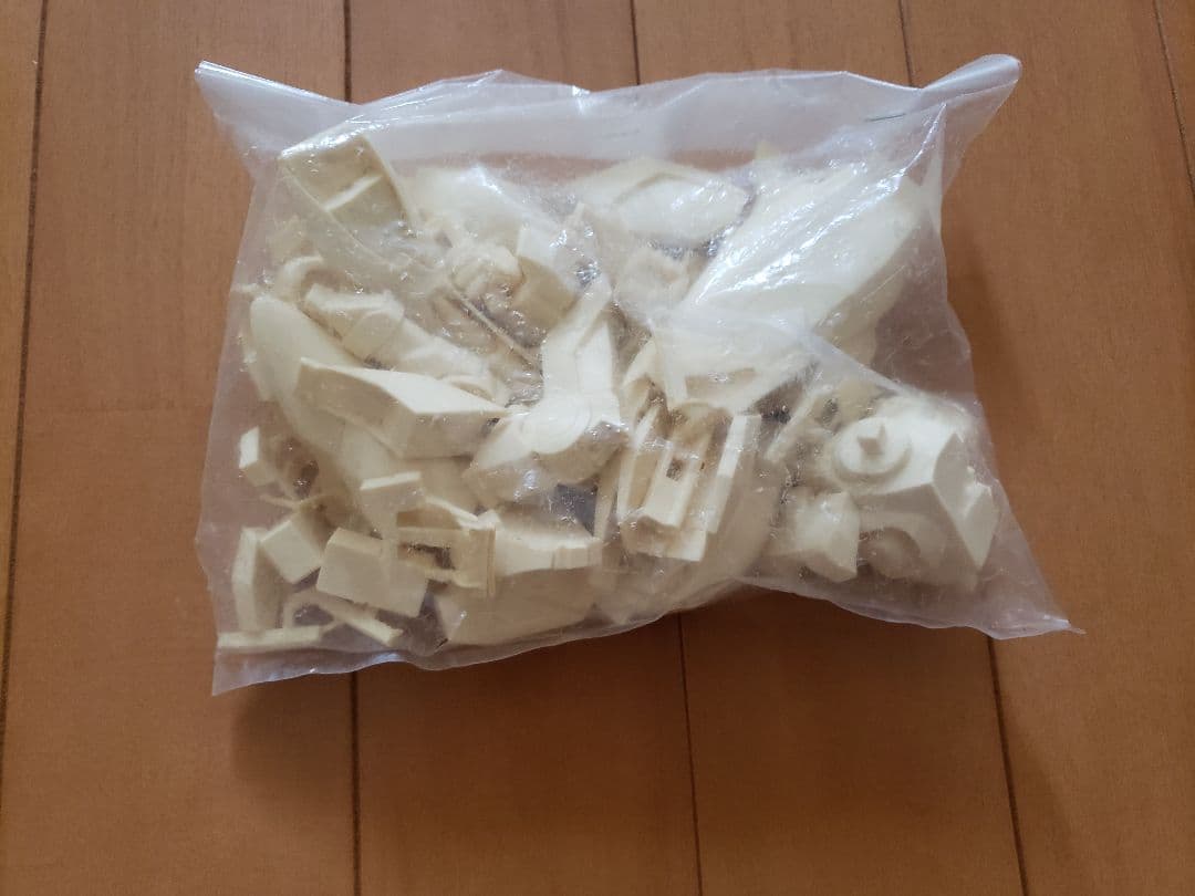 機甲戦記ドラグナー　dvd(レンタル落ち)　& レジンキット(バリグナー)