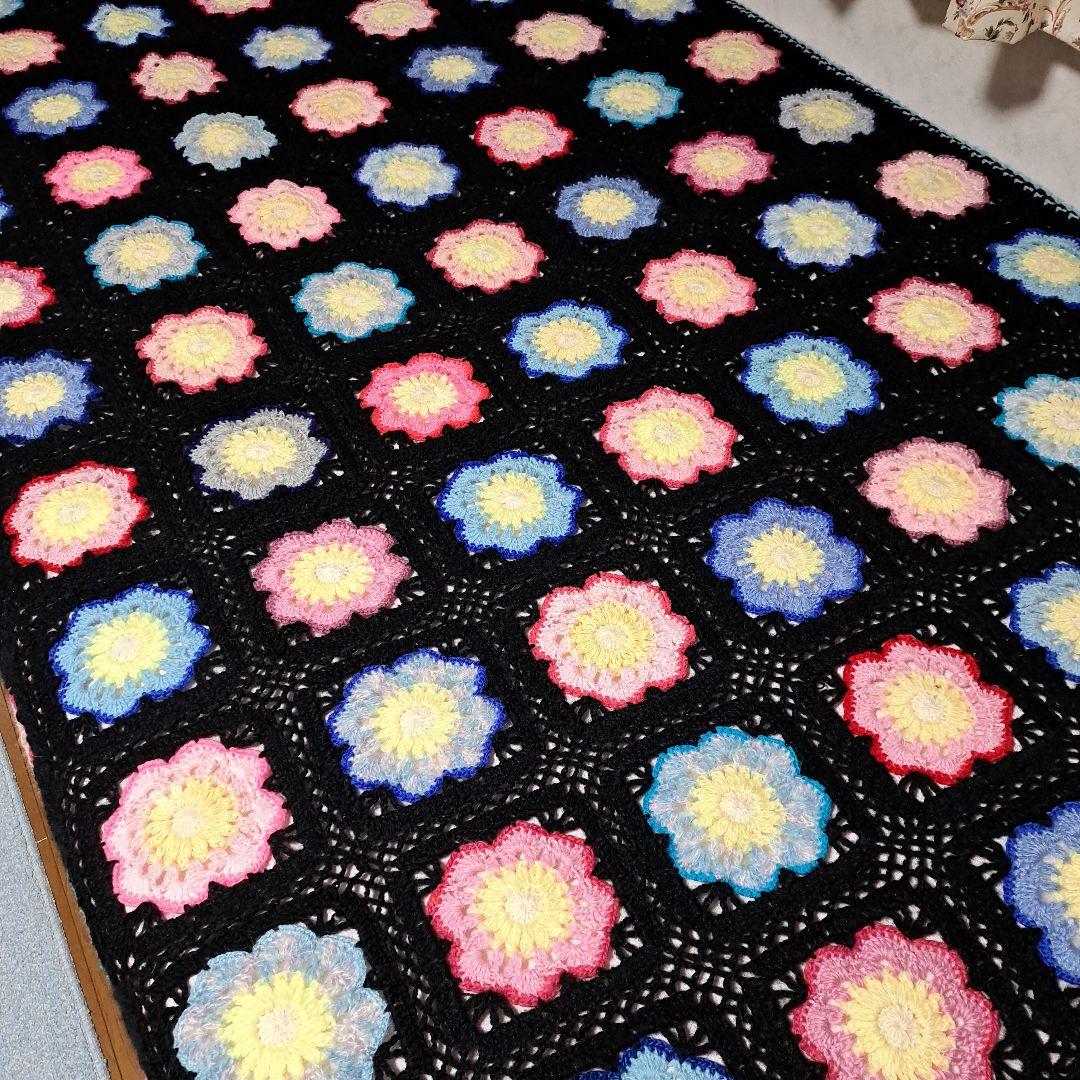 (117)【グラニースクエア】ハンドメイド ☆ ブランケット☆ベッドカバー
