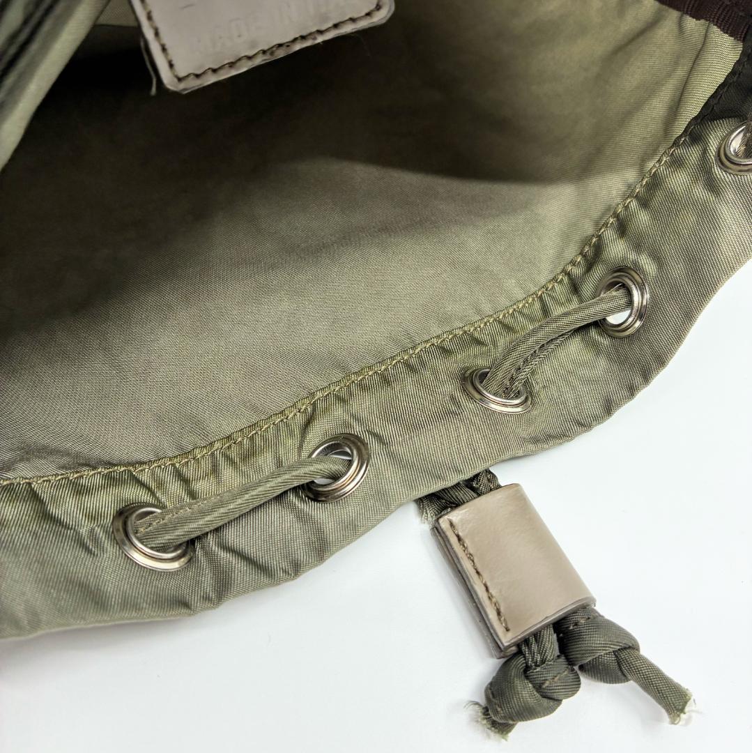 PRADA プラダ 巾着ポーチ カーキ A1362A2