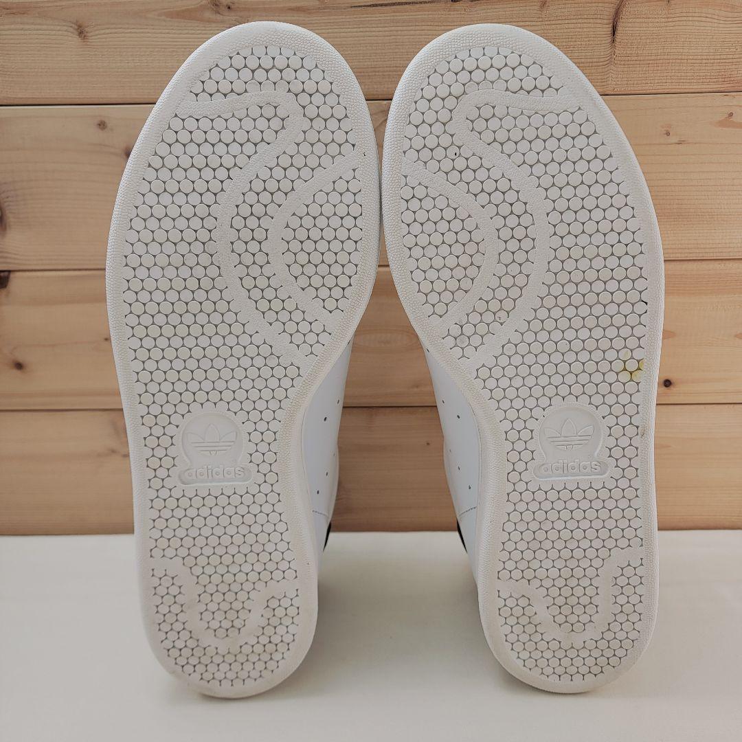 アディダス スタンスミス LUX ホワイト/ブラック 28cm