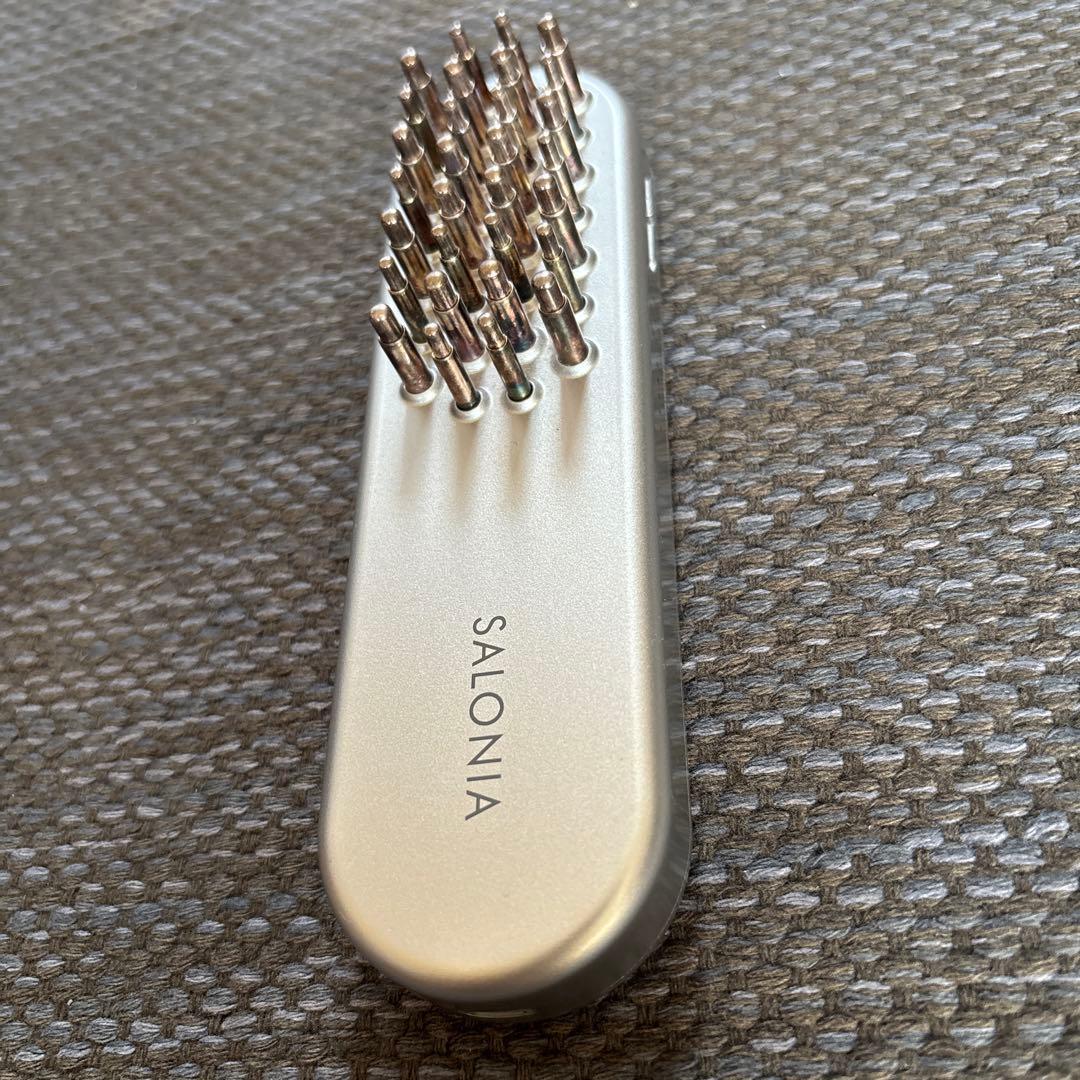 SALONIA EMSリフトブラシ シルバー 箱付き