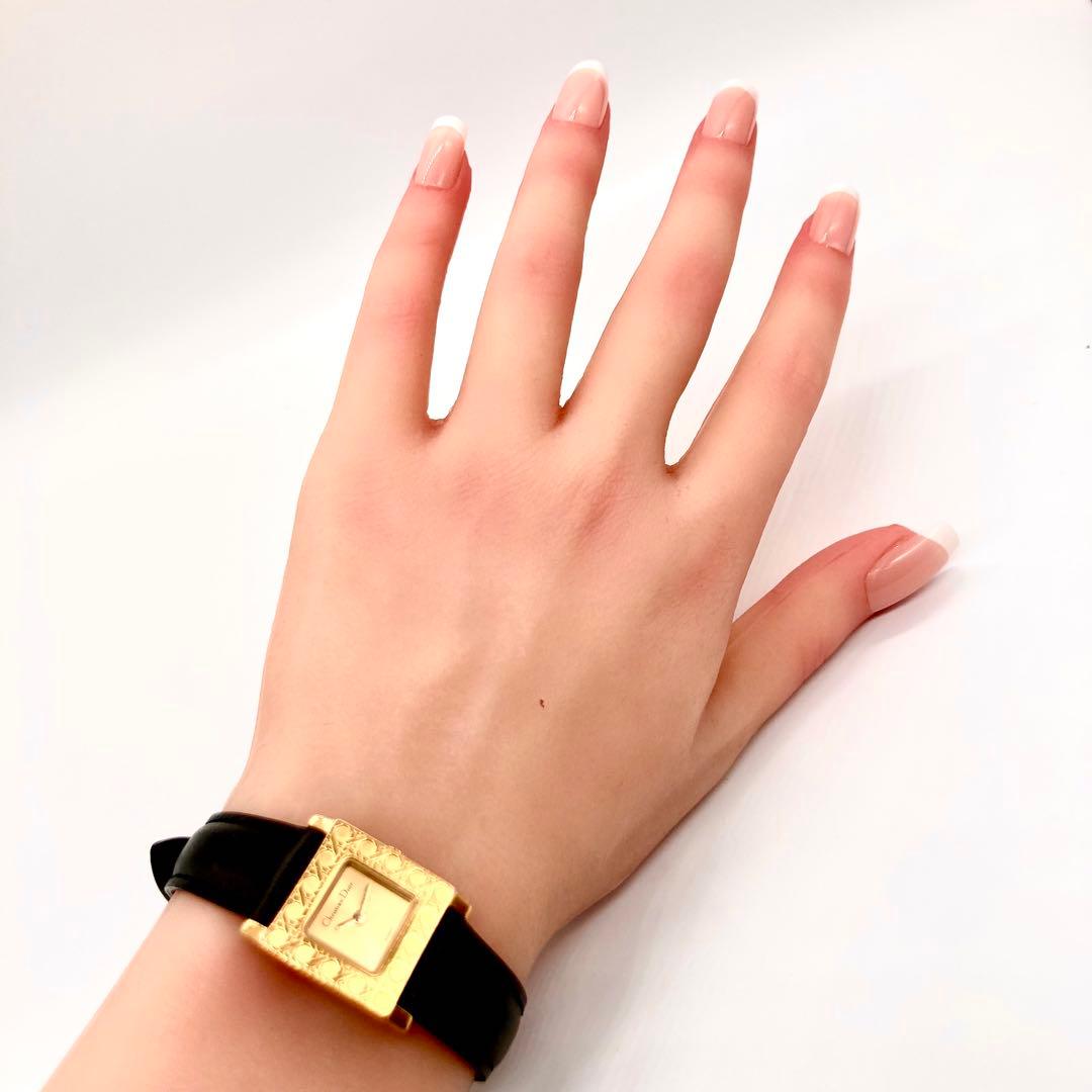 【稼動】 ディオール 腕時計 D60-150 QZ ゴールド文字盤 希少ベゼル