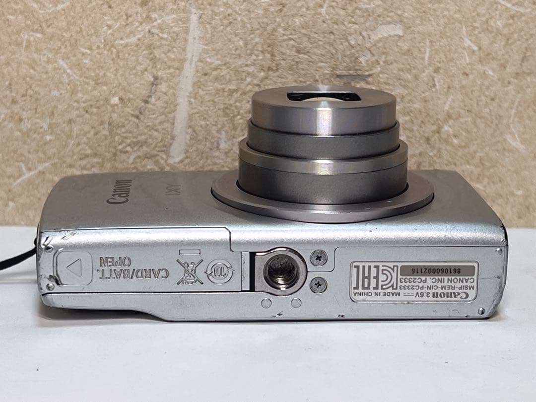 Canon IXY 200 デジタルカメラ ジャンク