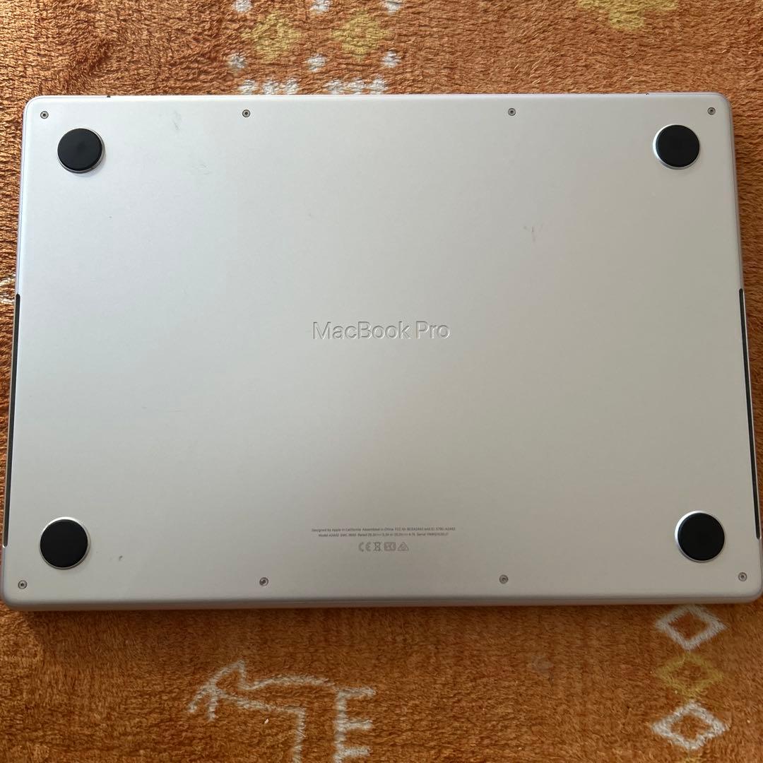 MacBookPro 2021 14インチM1 16/500GB