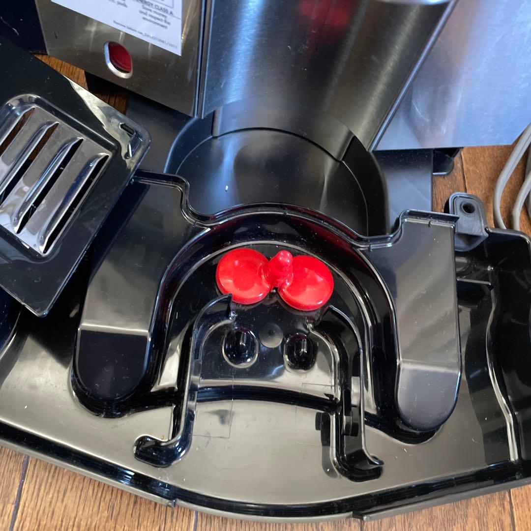 デロンギ　エスプレッソ　カプチーノメーカー　オートマティック　EC860M