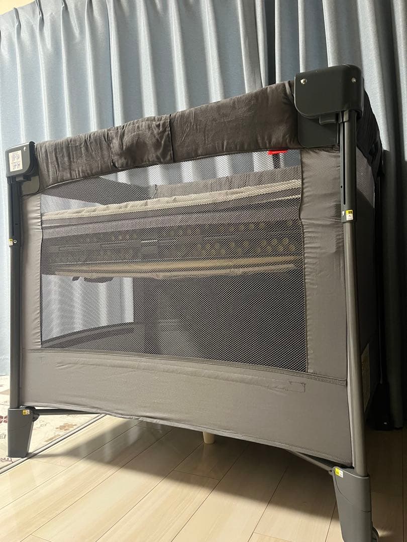 ApricaココネルエアープラスAB ベビーベッド グレー