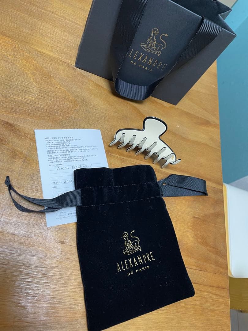 正規店購入 保証書有 アレクサンドル ドゥ パリ　【LISERAI】M クリップ