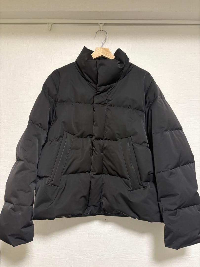 Lui’s ブラック ダウンジャケット