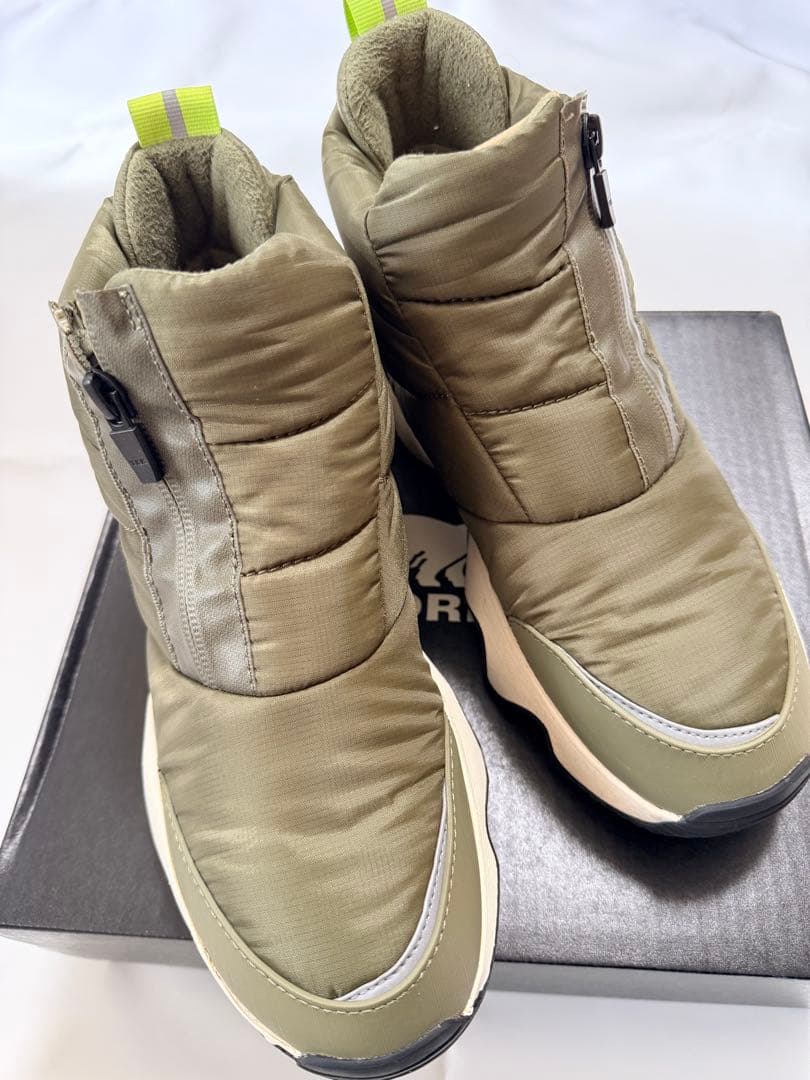 SOREL/ キネティックインパクトパフィージップ　ウォータープルーフ 24.5