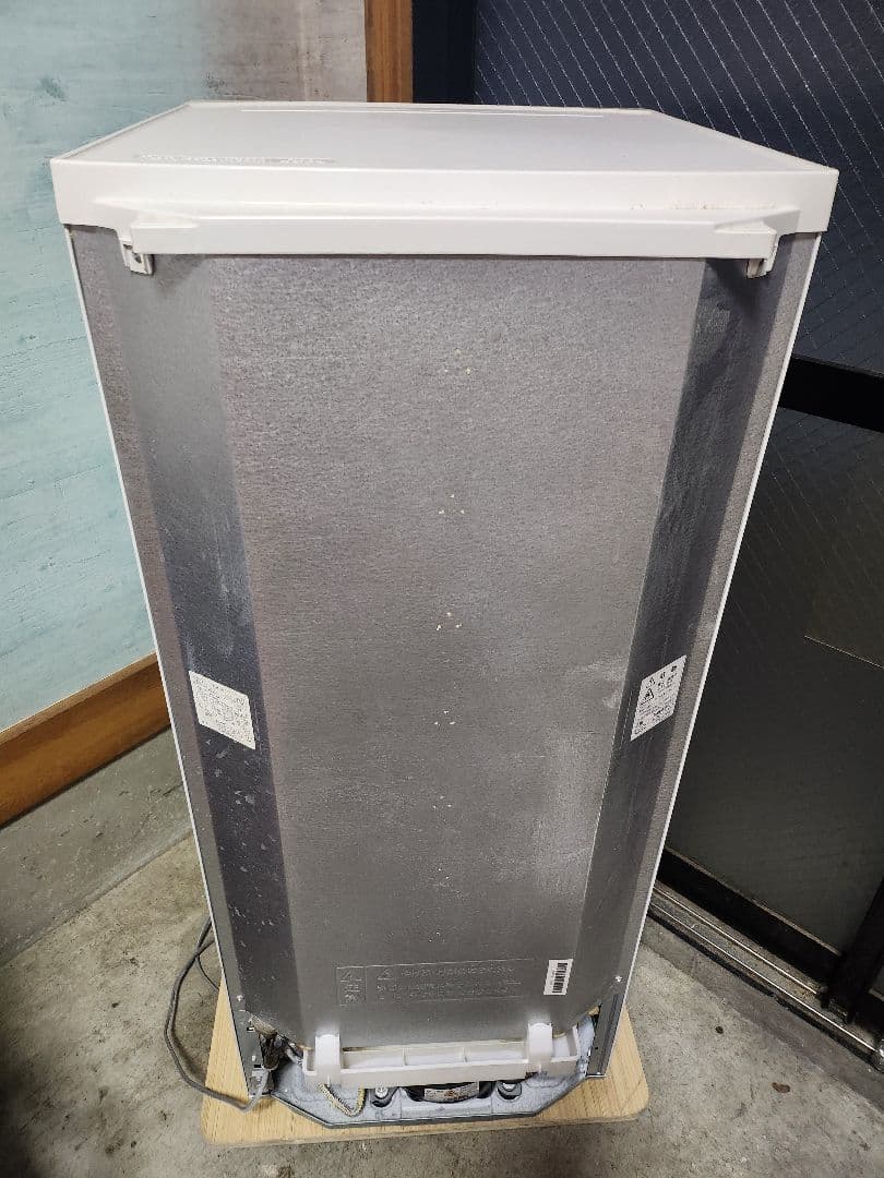 東京23区送料無料 2019年製 シャープ 2ドア冷凍冷蔵庫 137L