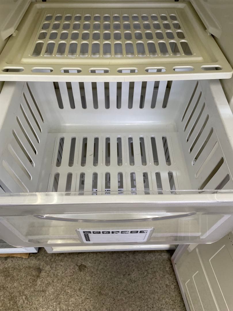 三ツ星貿易 MD-850FF 冷凍庫 85L アップライト型フリーザー