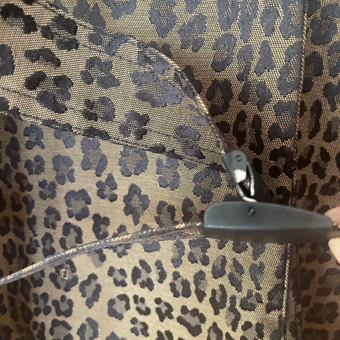 FENDIレオパード柄ジャケット