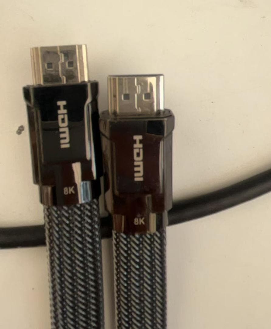 LG 31.5インチ　4Kモニター　32UK550