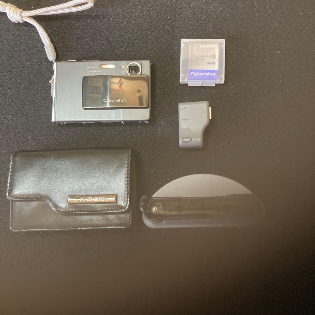 Sony Cyber-shot デジタルカメラ ケース付き