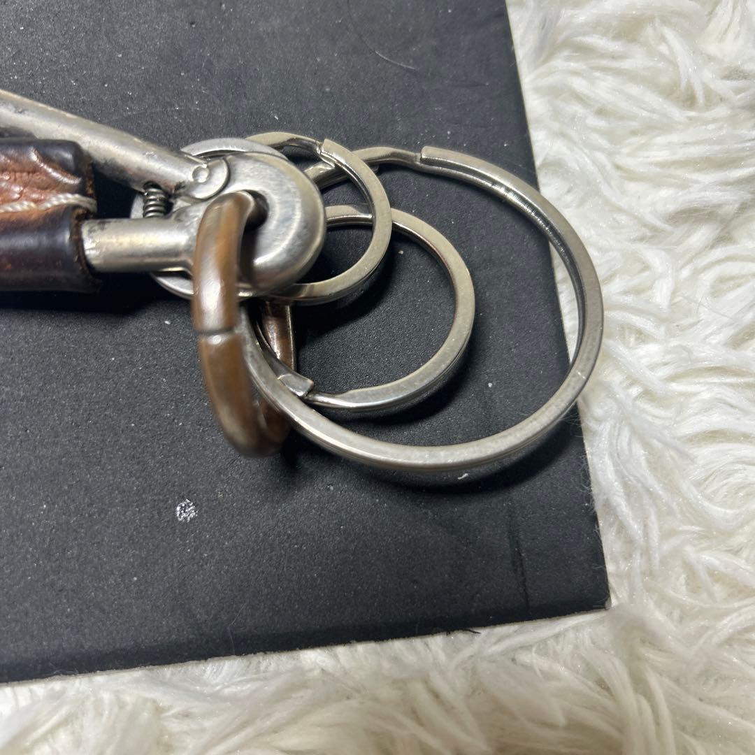 エンダースキーマ カラビナ キーリング レザー ナチュラル