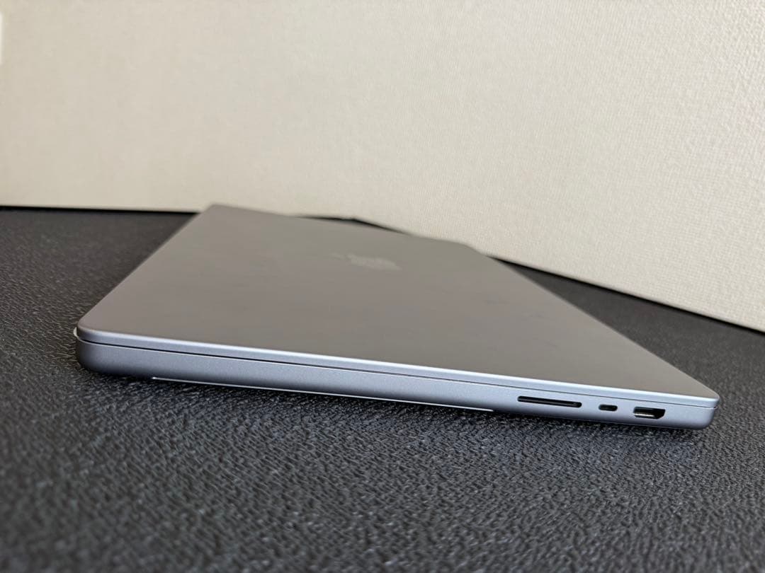 MacBook Pro M2Max 16インチ64GB /1TB