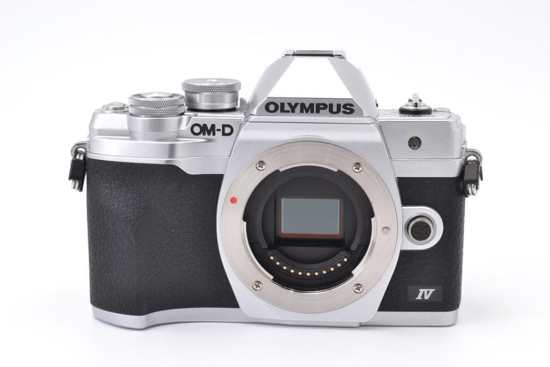 ■ ほぼ新品 ■ オリンパス　OM-D E-M10 Mark Ⅳ ボディ
