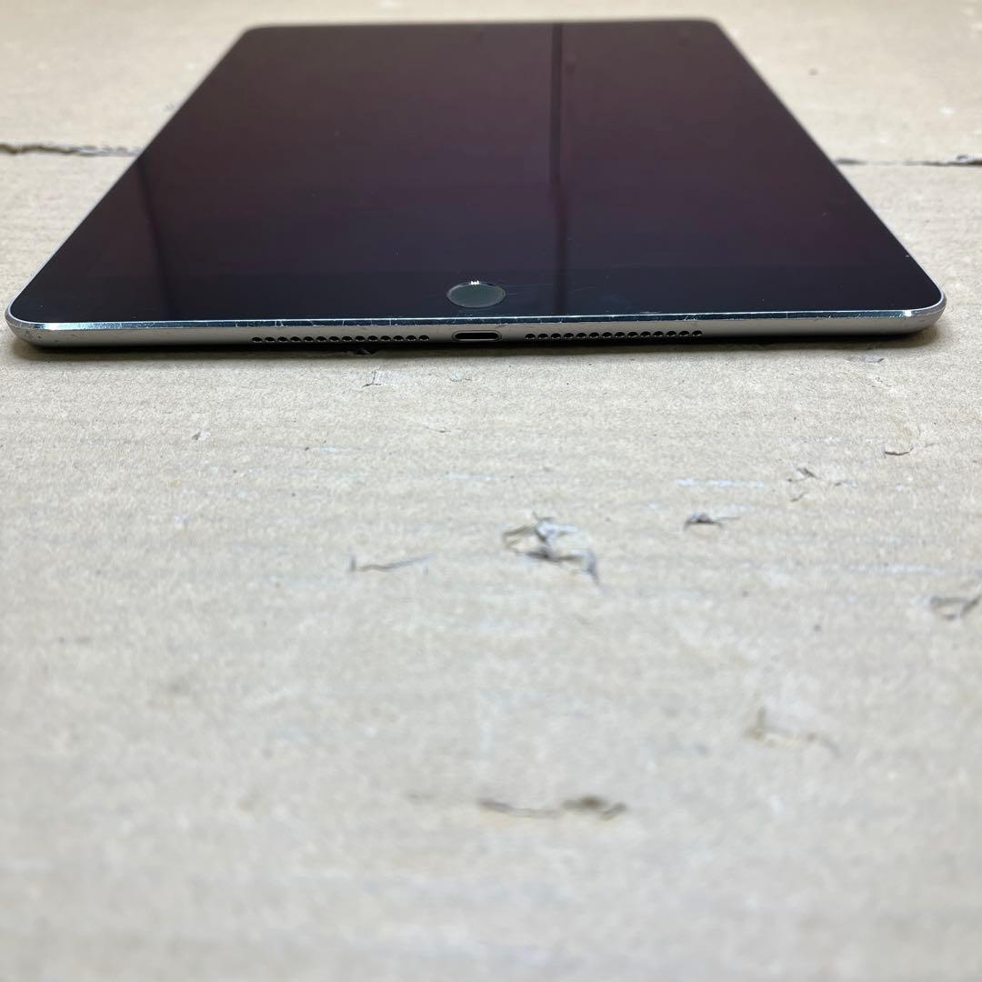 訳ありiPad Air 2 Wi-Fi + Cellular 32GB シルバー