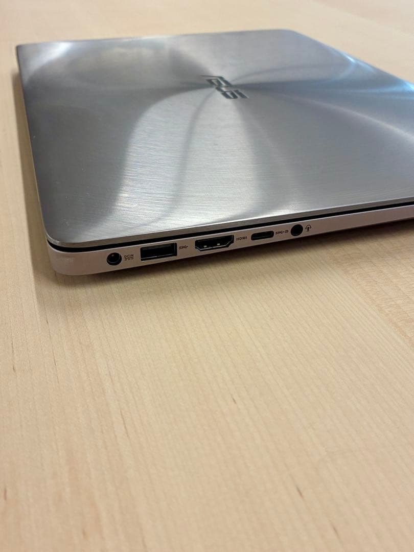 ★ 【美品】ASUS エイスース ノートPC ZenBook UX310U